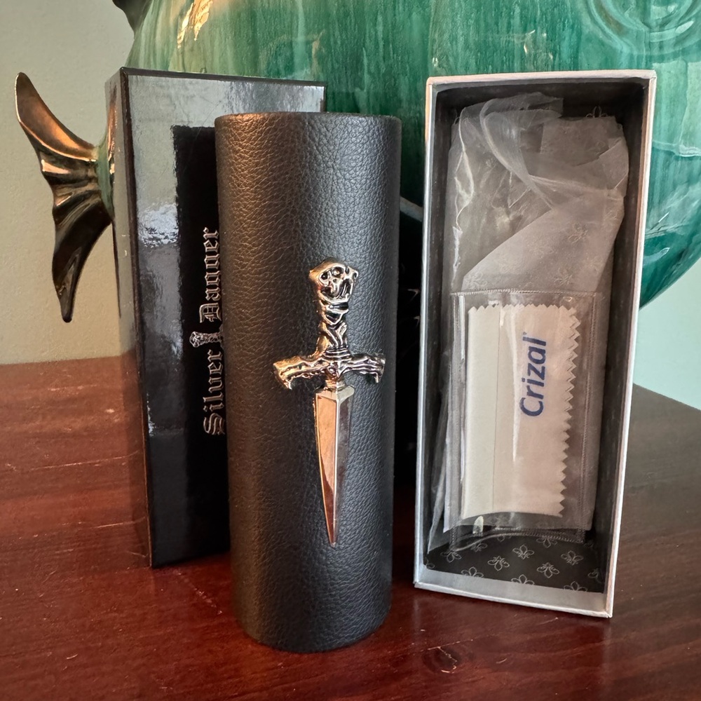Silver Dagger Sword Design Glasses Case and Box